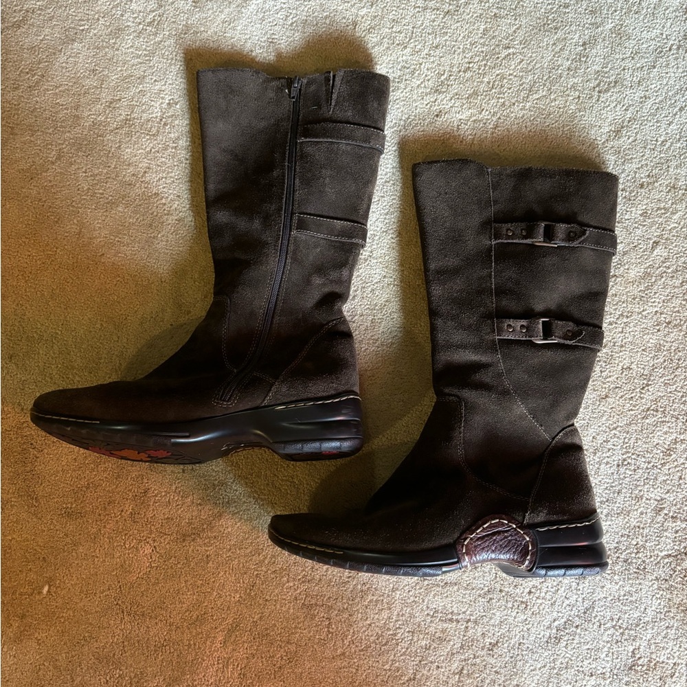 Söfft Women's mid-calf Suede Dark Brown Boots Size 7.5M